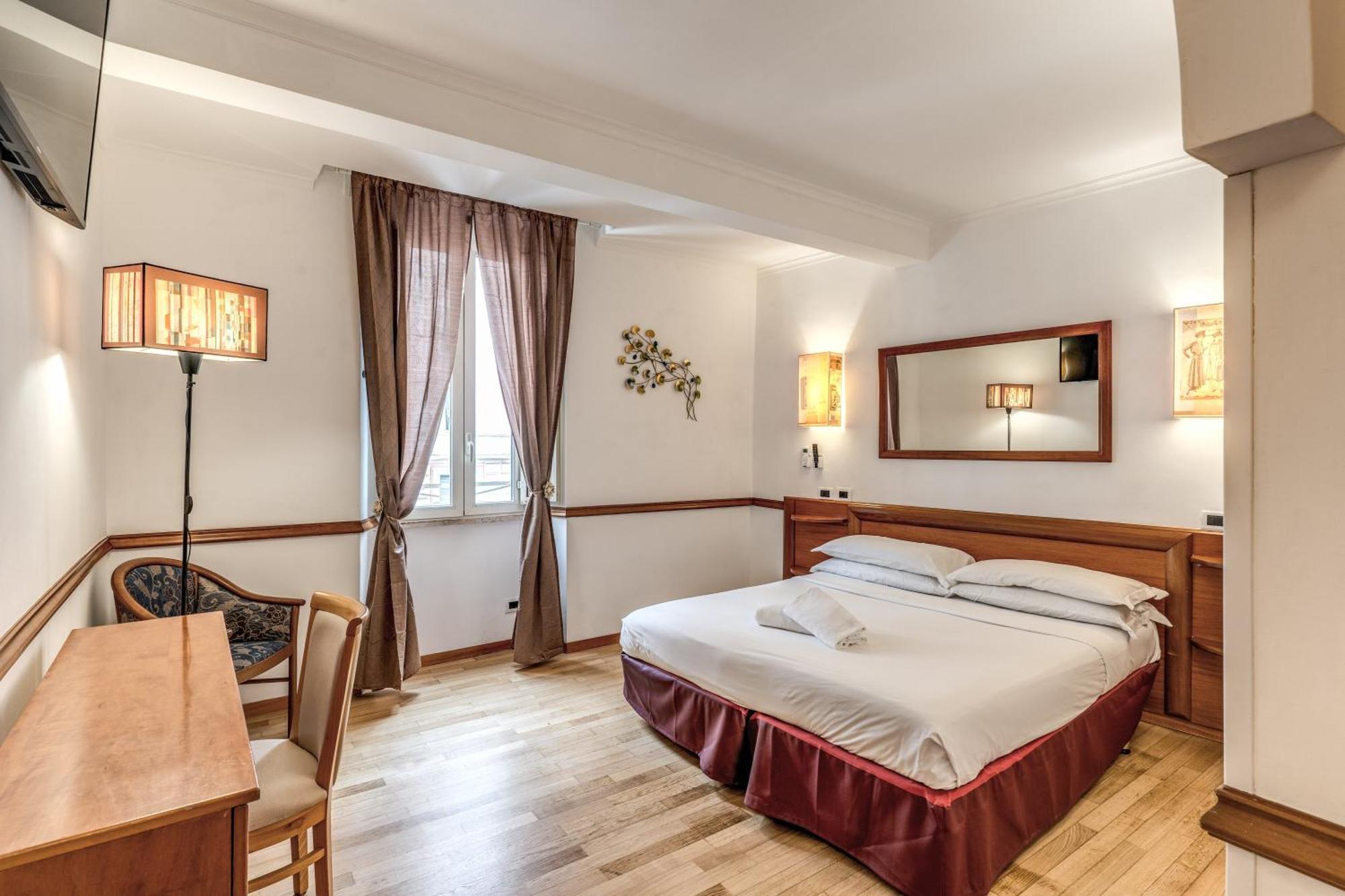 רומא Hotel Santa Prassede מראה חיצוני תמונה